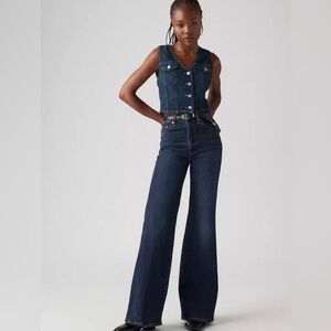 NWT Levi's Women's Ribcage Bell Jeans size 28x32
